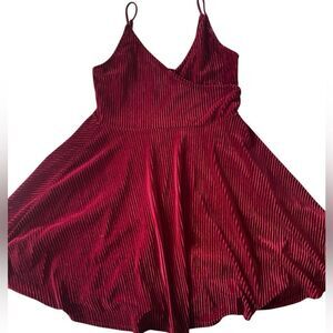 Forever 21 red striped burgundy velvet holiday mini dress adjustable straps szL